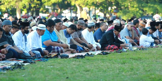 Berlangsung Khidmat, Ribuan Warga Muhammadiyah Salat Idul Adha di Taman Blambangan