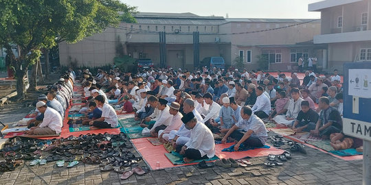 Ribuan Jemaah Muhammadiyah Depok Gelar Salat Iduladha di 32 Lokasi