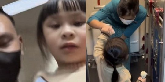Naik Pesawat, Putri Kecil Ini Disambut Pramugari Ternyata Ibunya Sendiri