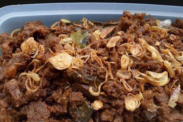 rendang daging sapi