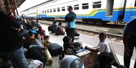 Libur Idul Adha, 37.000 Orang Keluar Jakarta Pakai Kereta