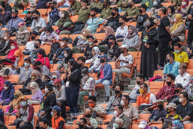 kemegahan stadion jis perdana dipakai untuk pertandingan