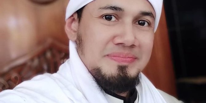 Cerita Ustaz Guntur Bumi Bimbing Jemaah Haji: Tangis Haru Pecah Sebelum Wukuf