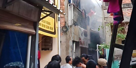 Kebakaran Rumah di Palmerah, 13 Mobil Damkar Dikerahkan