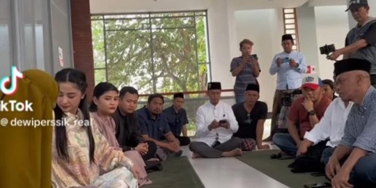 Soal Sapi Kurban, Begini Potret Mediasi Dewi Perssik dengan Pak RT