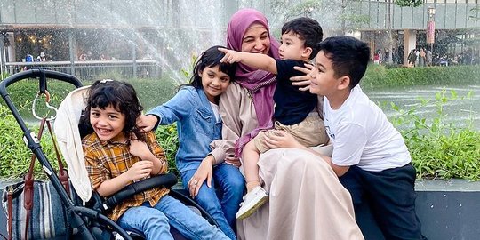 Deretan Foto Lucu Ukkasya Bersama Sepupu, Shireen Sungkar 'Simulasi Anak 4'