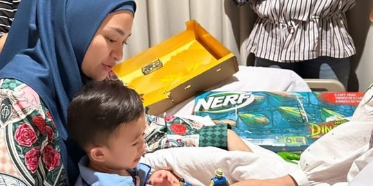 Sempat Kejang Hingga Mulut Berbusa, ini Kondisi Adzam Anak Nathalie Holcher di RS