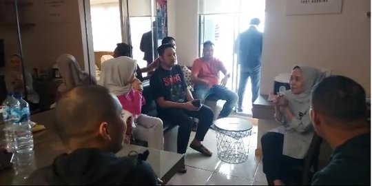 Si Kembar Rihana Rihani Pindah-Pindah Apartemen Selama jadi Buronan