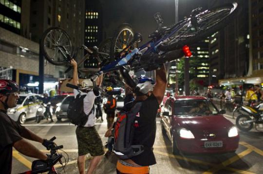 Demo pengendara sepeda Brasil
