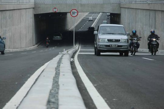 Underpass Trunojoyo bisa di lalui