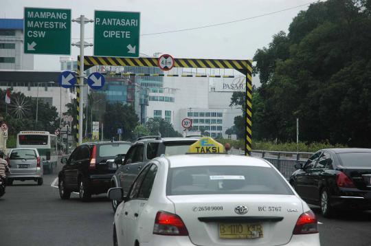 Underpass Trunojoyo bisa di lalui