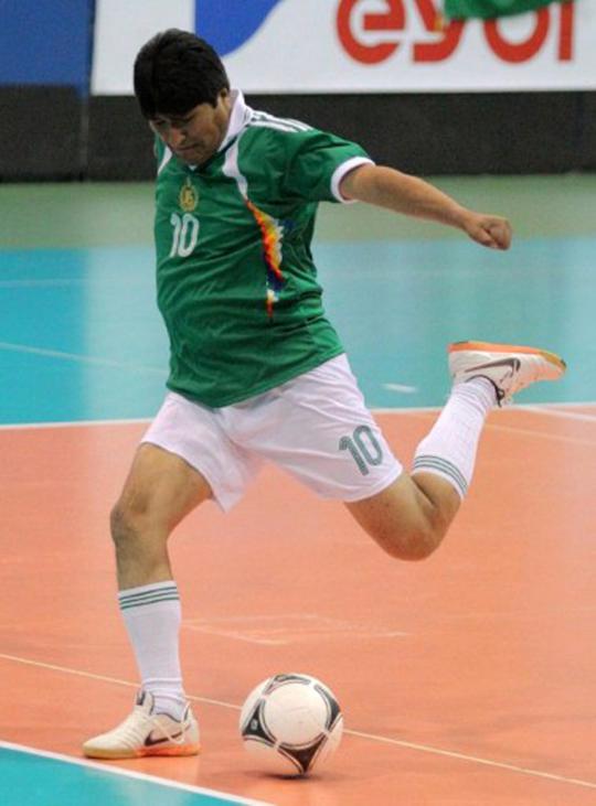 Ketika presiden main futsal 