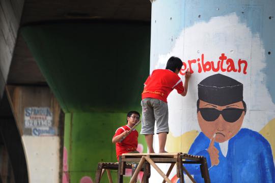 Festival Mural 2012 di Cikini