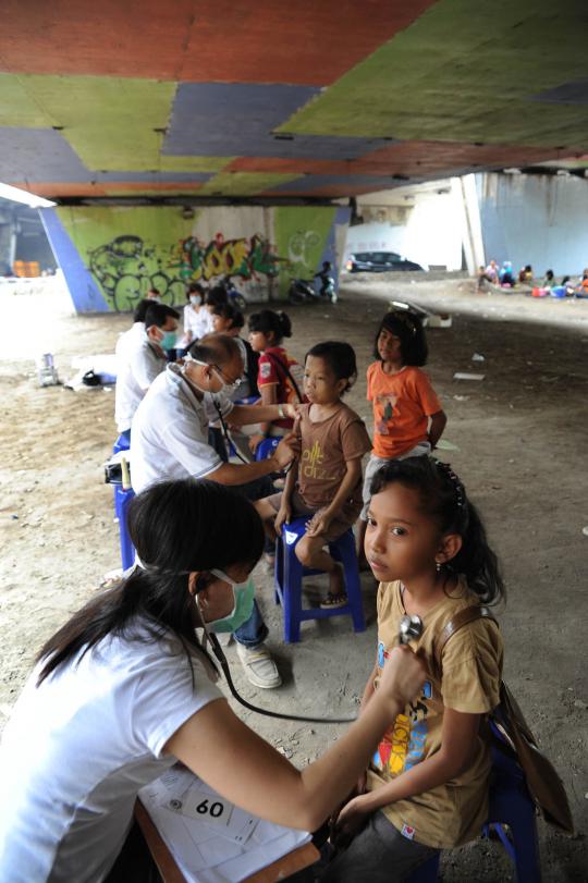 Pendidikan gratis untuk anak jalanan