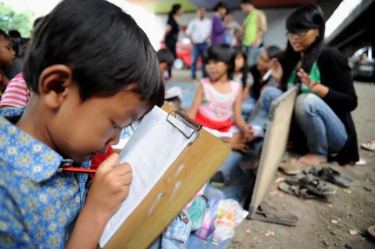 Pendidikan gratis untuk anak jalanan