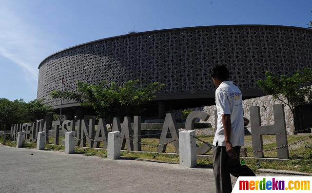 Foto : Menengok tragedi Tsunami Aceh 2004  merdeka.com