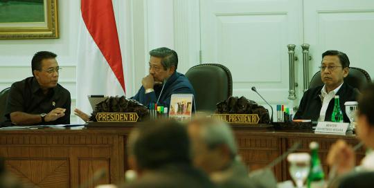 SBY pimpin rapat kabinet