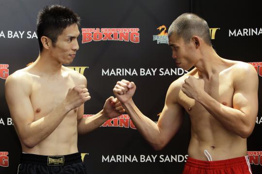 Chris John dengan lawan mainnya Shoji Kimura petinju asal Jepang siap  