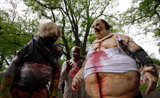 Penampilan zombie pada Festival Zombie Walk di Praha  Republik Ceko  S 