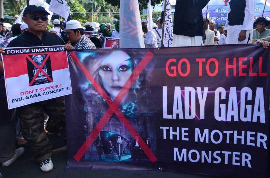 Demo FPI tolak konser Lady Gaga