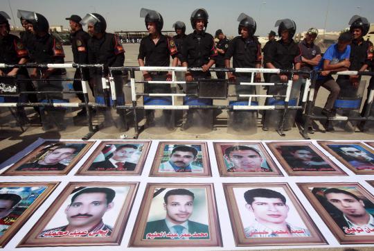 Husni Mubarak divonis seumur hidup