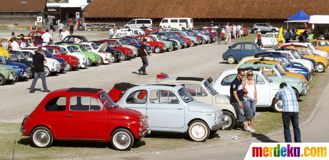 Foto : Kontes modifikasi mobil mungil di Swiss| merdeka.com