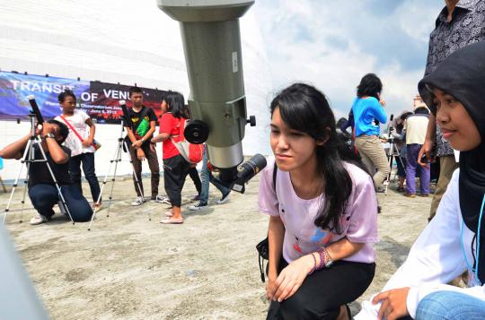 Lihat Venus, warga Jakarta padati Planetarium