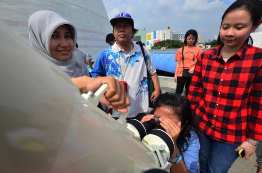 Lihat Venus, warga Jakarta padati Planetarium