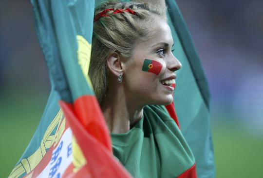 Suporter cantik di Euro 2012