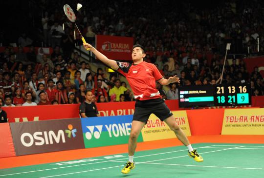 Kalahkan Du Pengyu, Simon juara 