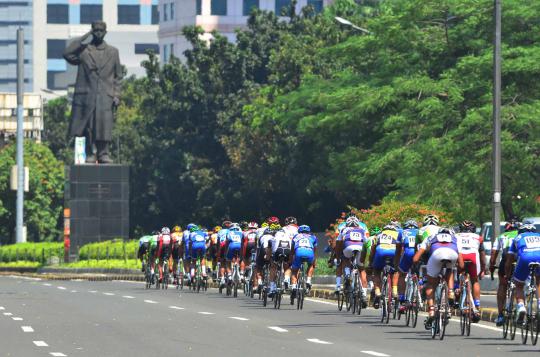 Kompetisi Polygon Tour de Jakarta 2012