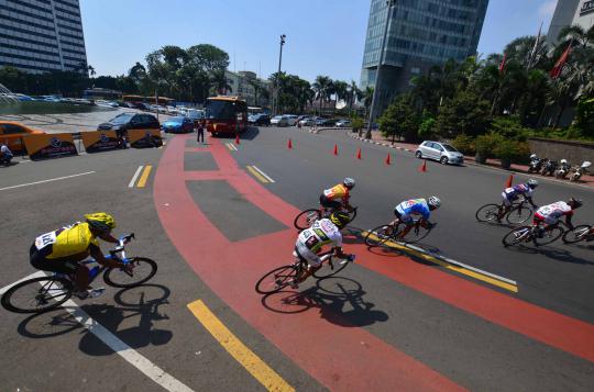 Kompetisi Polygon Tour de Jakarta 2012