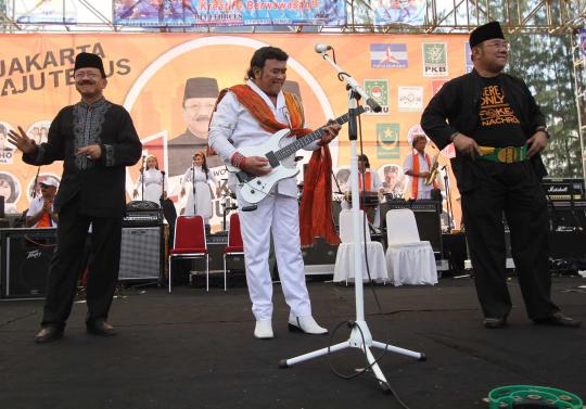 Anas dan Rhoma Irama meriahkan kampanye Foke-Nara