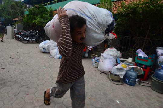 Ratusan rumah di Jembatan Besi, Tambora ludes dilalap api