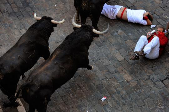Ketika amukan banteng tak terbendung