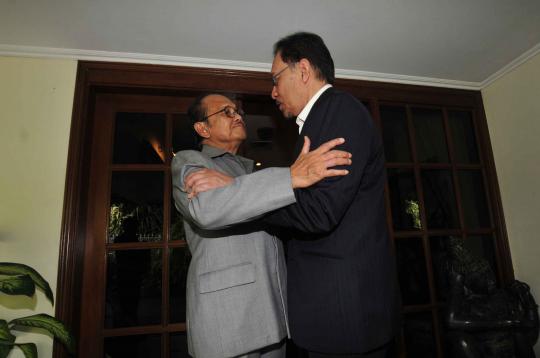 Anwar Ibrahim kunjungi kediaman Habibie