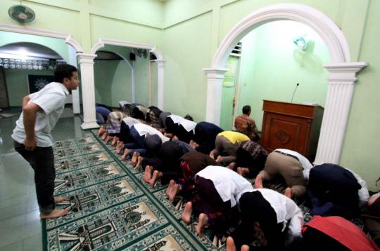 Muhammadiyah laksanakan Salat Tarawih pertama