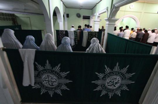 Muhammadiyah laksanakan Salat Tarawih pertama