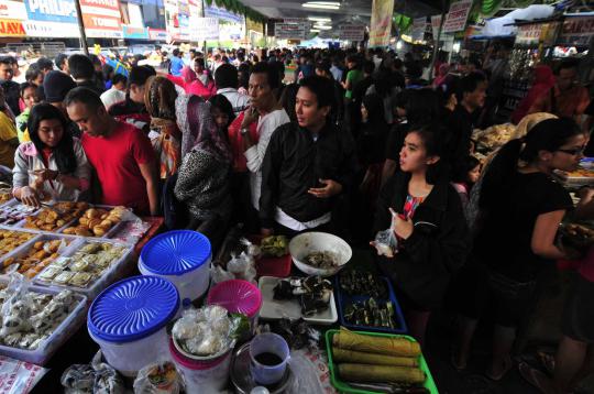 Aneka jajanan bulan puasa