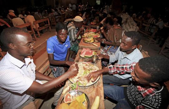 Buka puasa di negara-negara Afrika