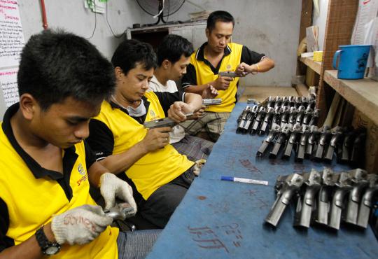 Menengok pabrik senjata api ilegal di Filipina