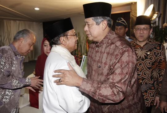 Presiden SBY buka puasa bersama di rumah Ketua DPD