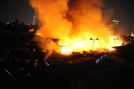 Ratusan rumah Tanah Abang, ludes terbakar