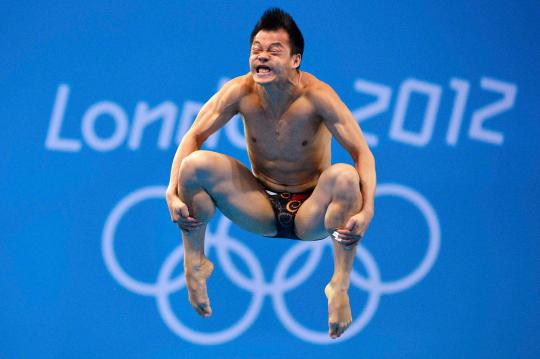 Ekspresi wajah atlet loncat indah Olimpiade 2012