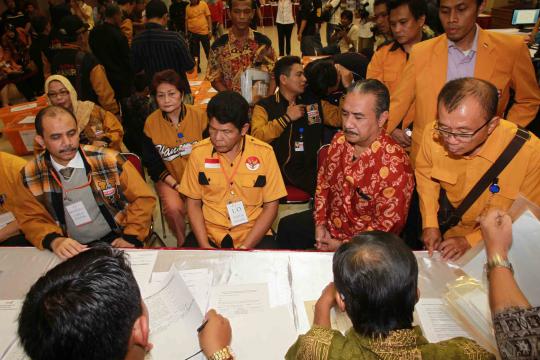 Partai Hanura bawa kelengkapan syarat pemilu ke KPU