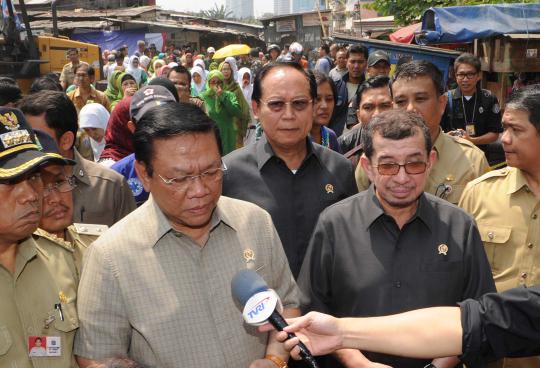 3 Menteri kunjungi korban kebakaran Karet, Tanah Abang