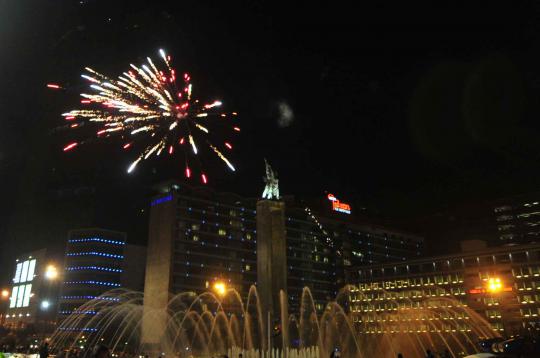 Pawai obor dan kembang api hiasi malam takbiran