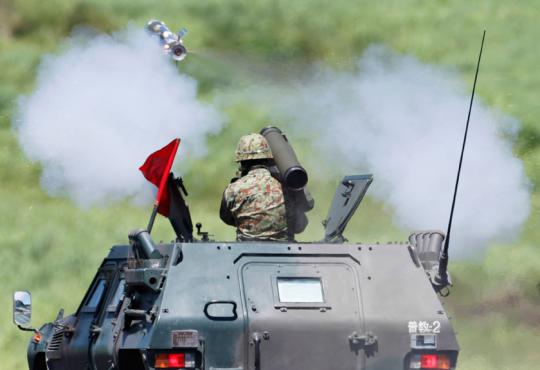 Latihan militer pasukan bela diri Jepang