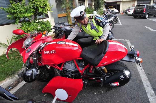 Ducati merah tunggangan terakhir bos Adaro 