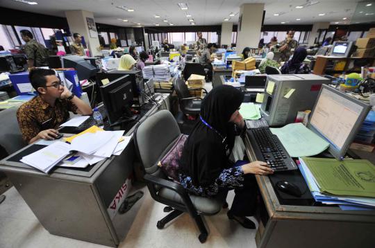 Foke sidak hari pertama kerja PNS usai libur Lebaran